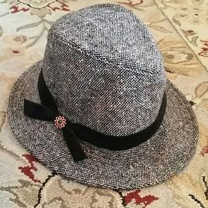 Tweed hat